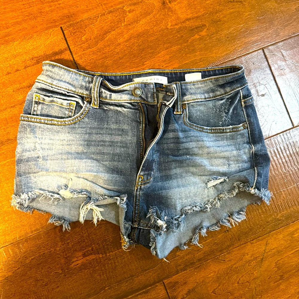 High rise cut off denim shorts